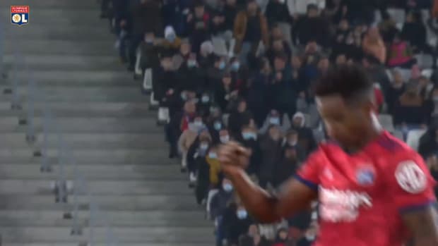 Thiago Mendes' incredible first Ligue 1 goal at Lyon